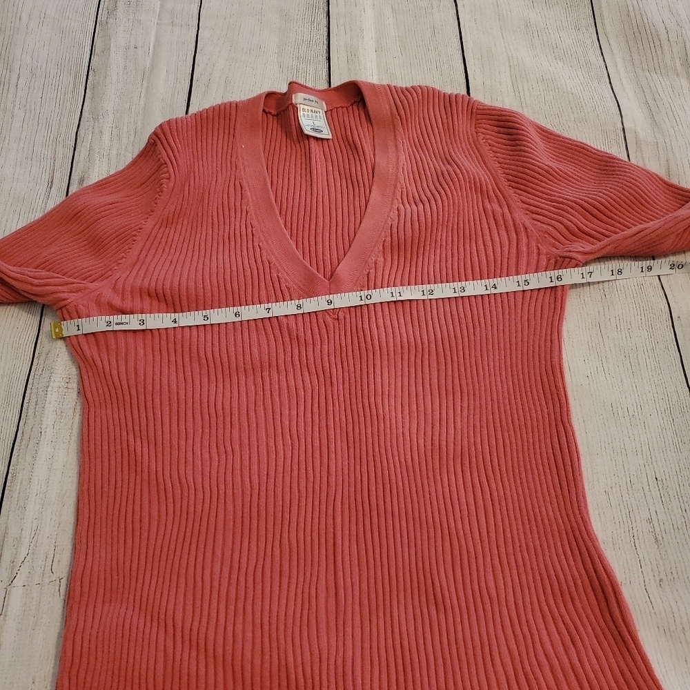 Old Navy Fitted Top - Picture 5 of 9